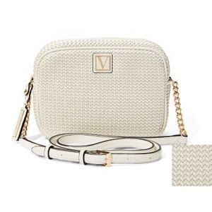 NWOT Victoria’s Secret Top Zip Crossbody